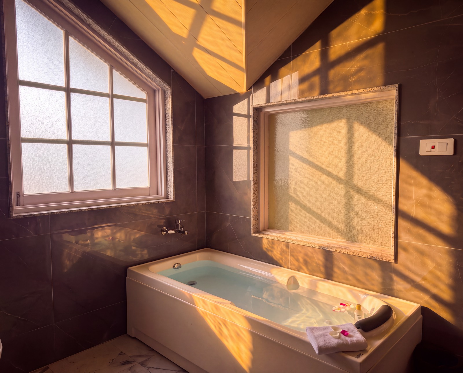 Dal — washroom