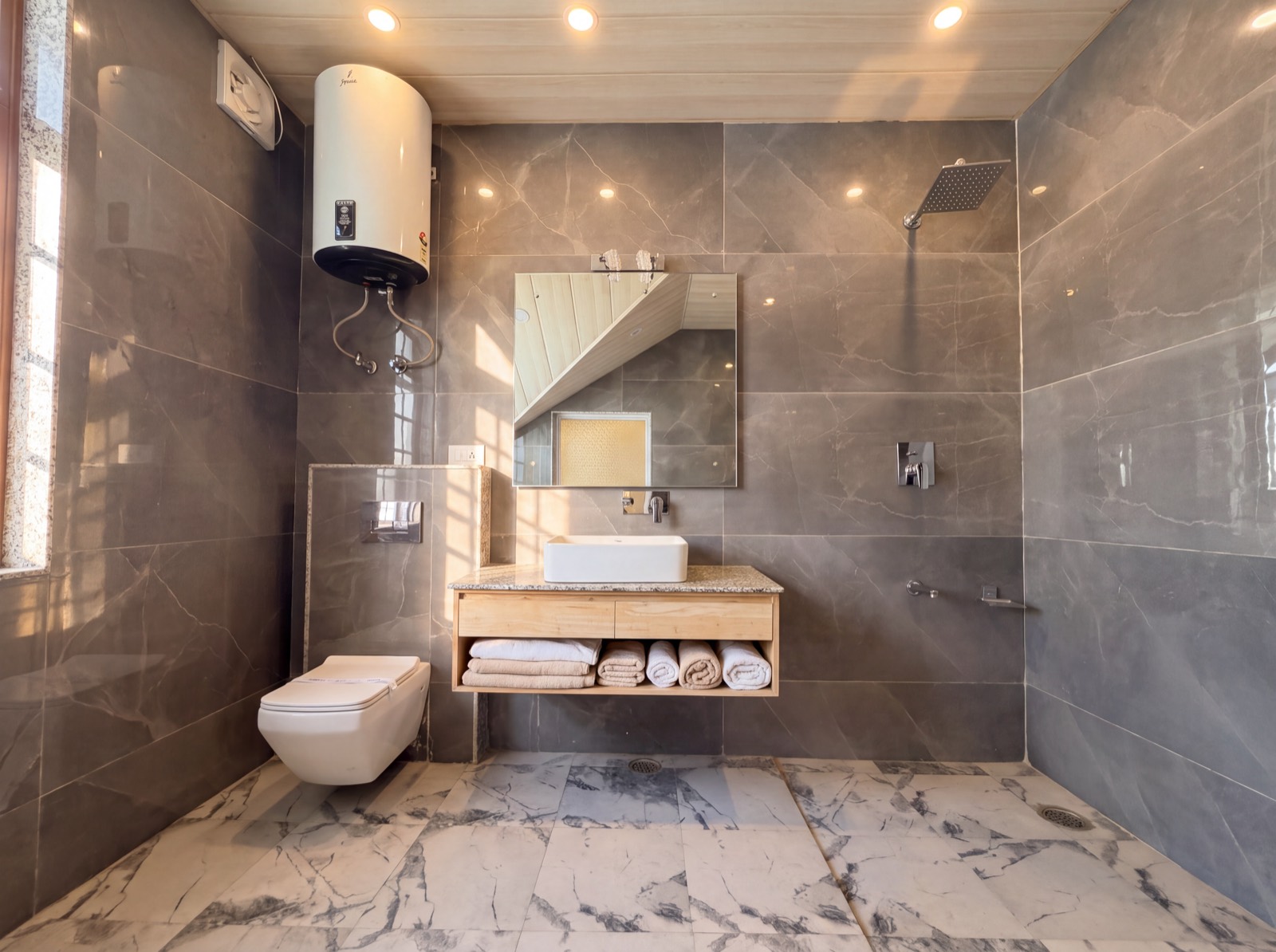 Manasbal — washroom