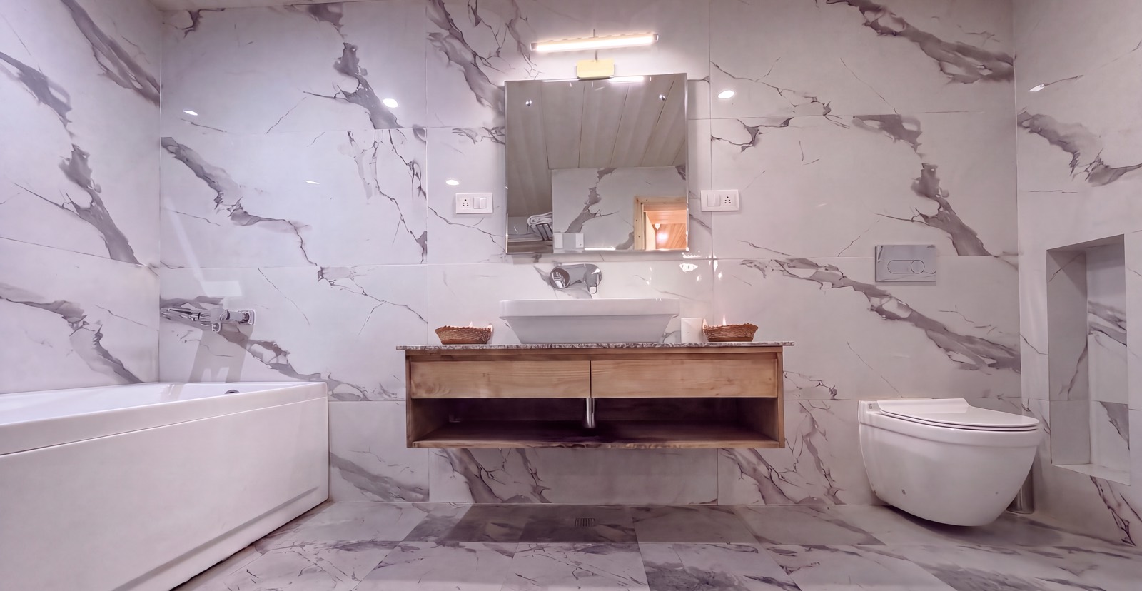 Zafran — washroom